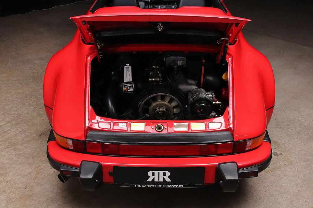 Porsche 911 Carrera 3.2 Speedster