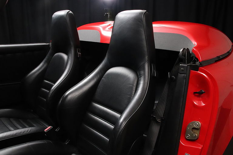 Porsche 911 Carrera 3.2 Speedster