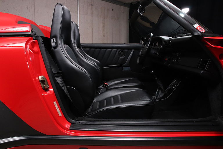 Porsche 911 Carrera 3.2 Speedster