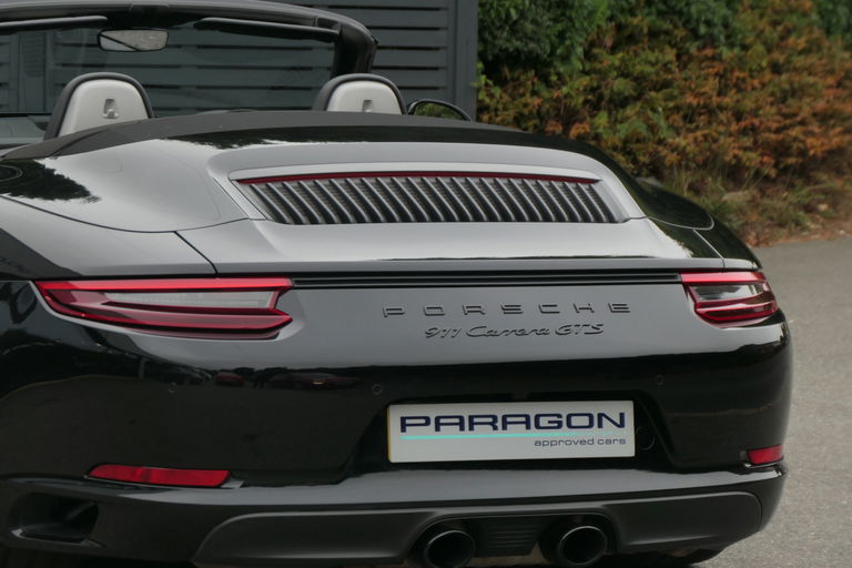 Porsche 991.2 Carrera GTS