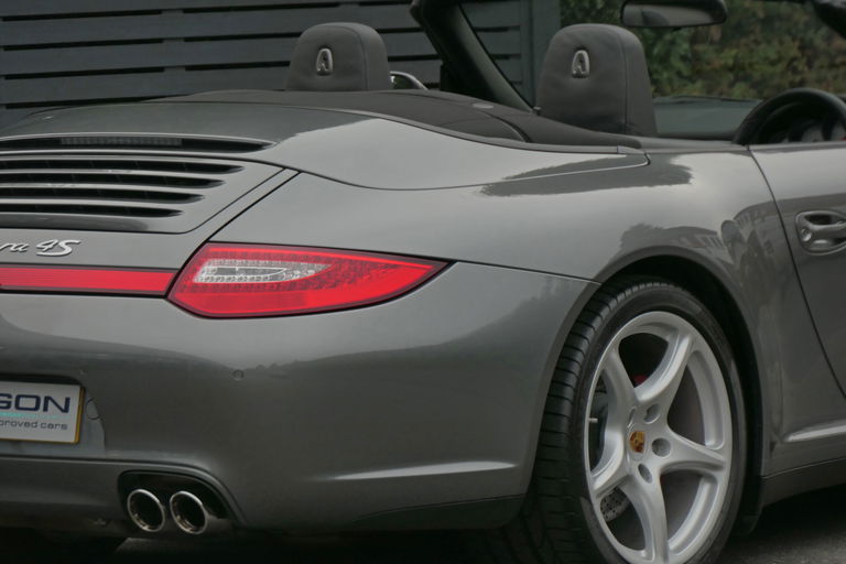 Porsche 997.2 Carrera 4S