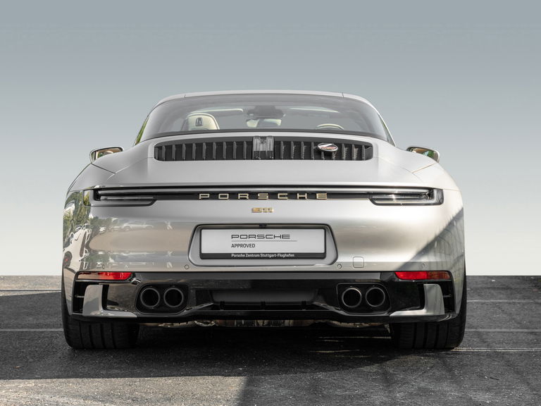 Porsche 992 Heritage Design Edition