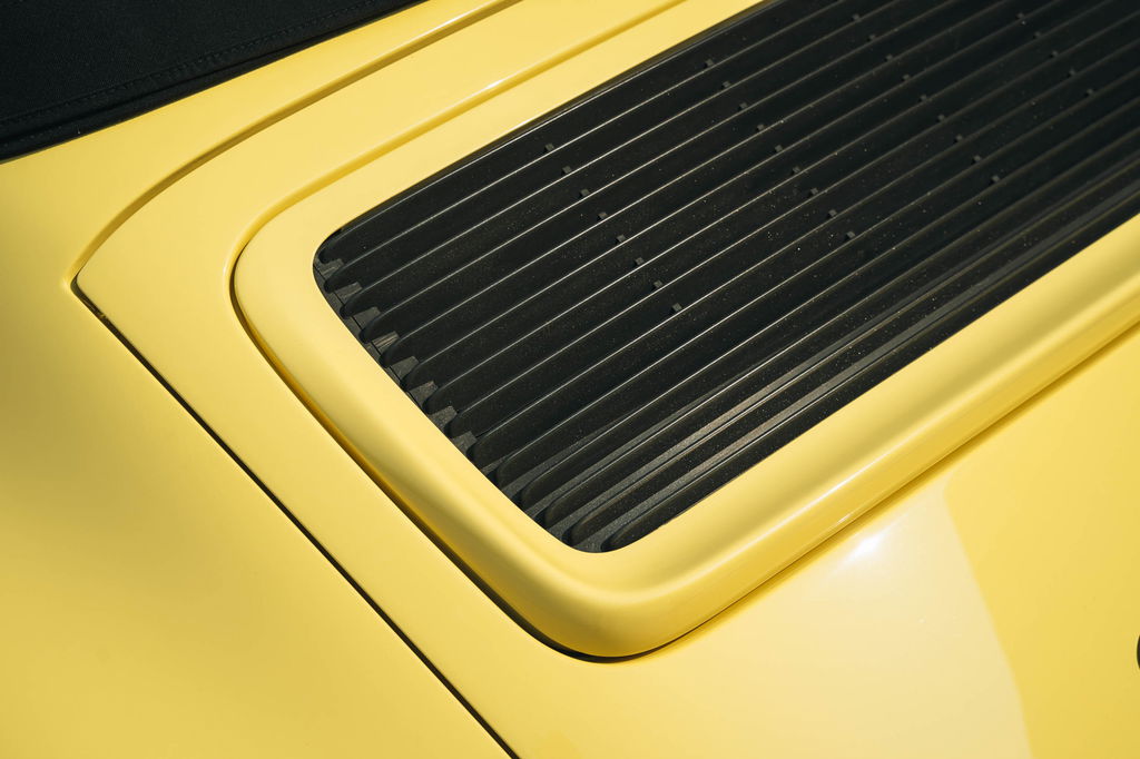 Porsche 964 Carrera 2 Cabrio WTL