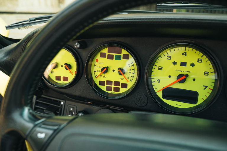 Porsche 964 Carrera 2 Cabrio WTL