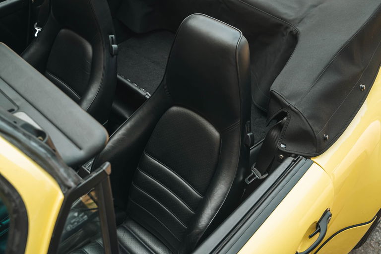 Porsche 964 Carrera 2 Cabrio WTL