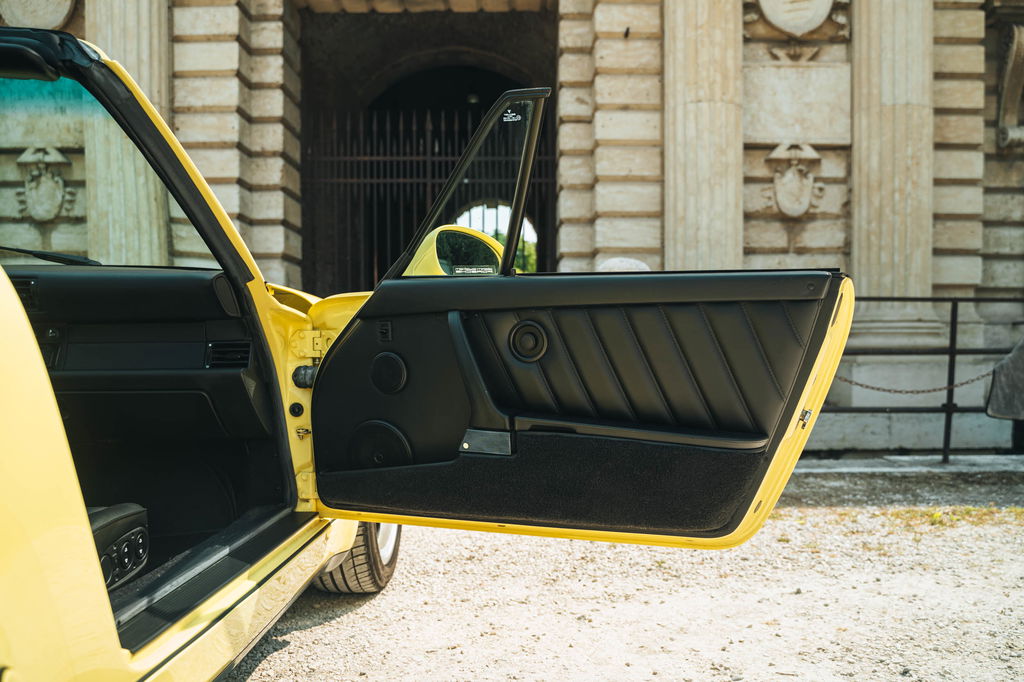 Porsche 964 Carrera 2 Cabrio WTL