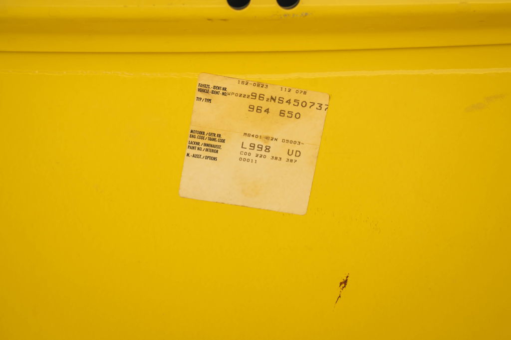 Porsche 964 Carrera 2 Cabrio WTL