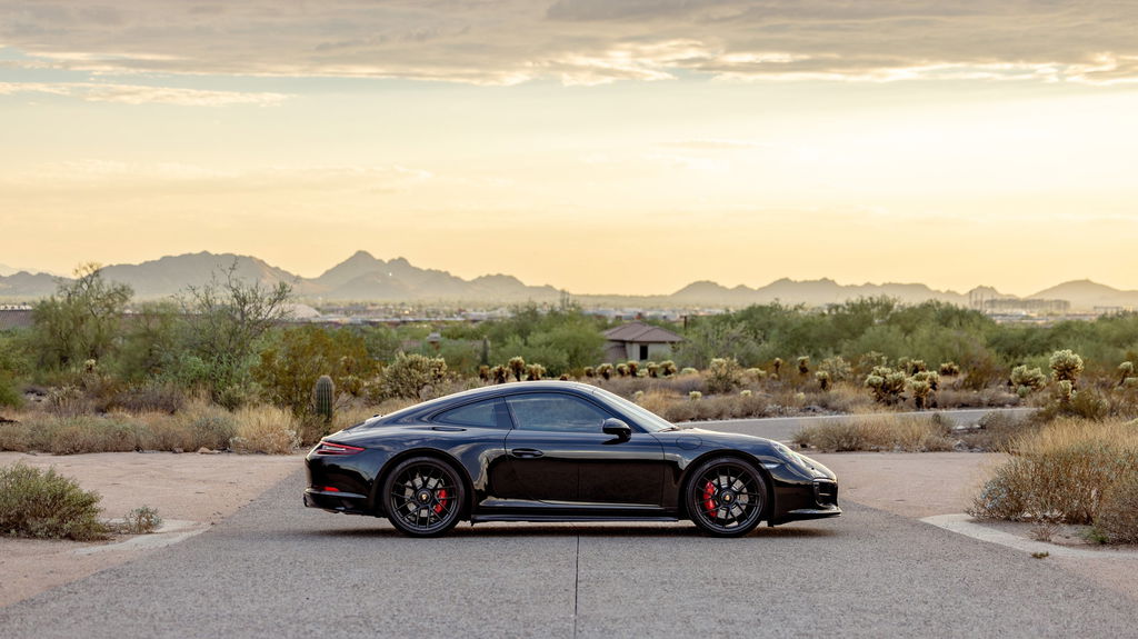 Porsche 991.2 Carrera 4 GTS