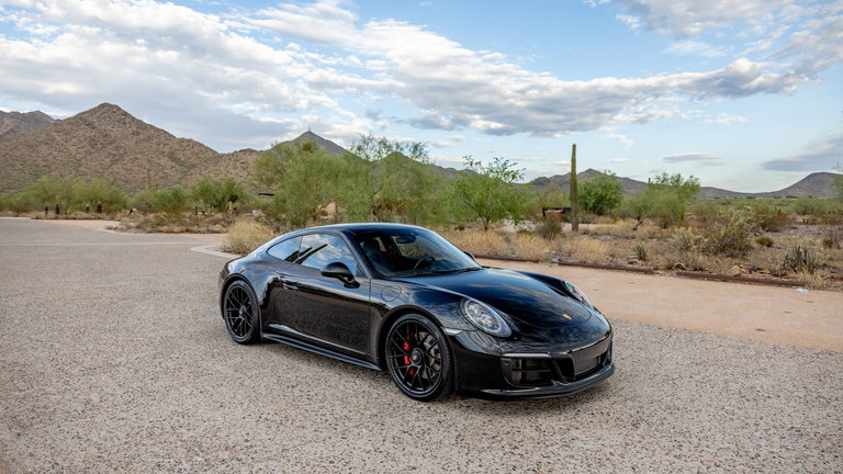 Porsche 991.2 Carrera 4 GTS