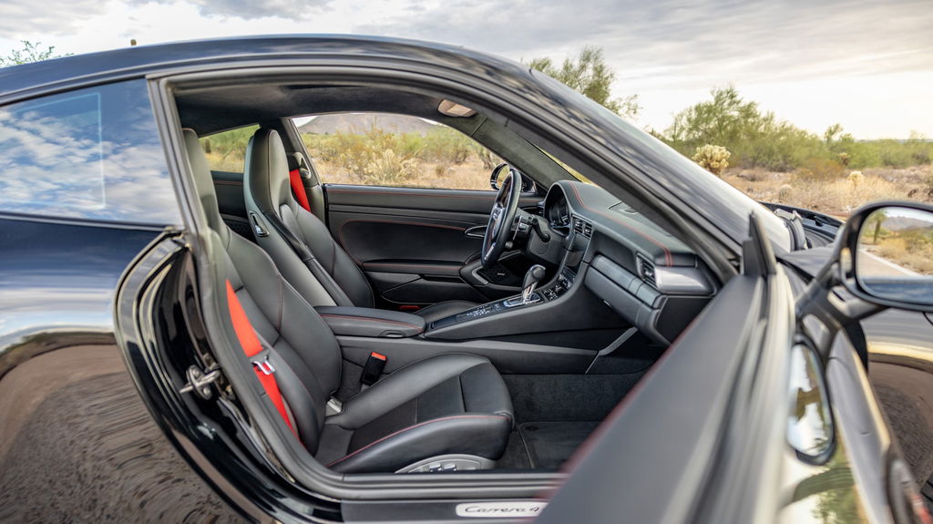 Porsche 991.2 Carrera 4 GTS