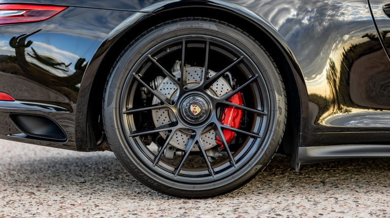 Porsche 991.2 Carrera 4 GTS