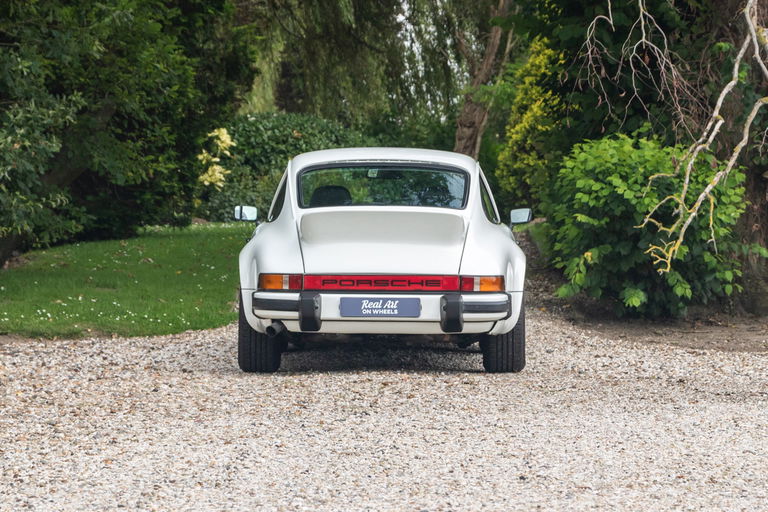 Porsche 911 Carrera 2,7