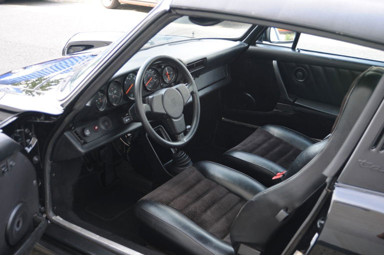 Porsche 911 Carrera 3.2 (US)