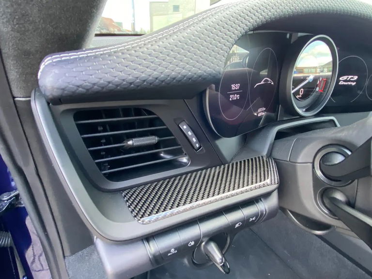 Porsche 992 GT3 Touring