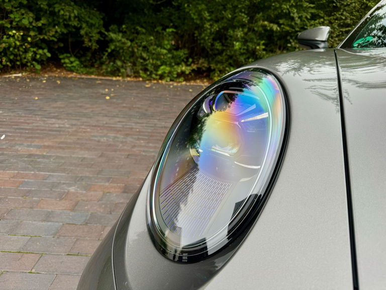 Porsche 992 Carrera 4 GTS