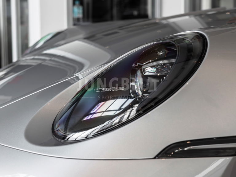 Porsche 992 GT3 Touring