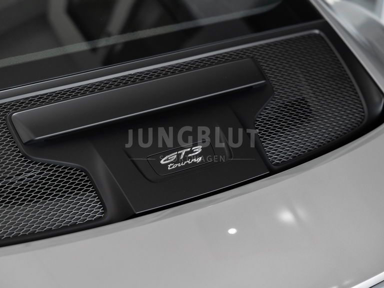 Porsche 992 GT3 Touring