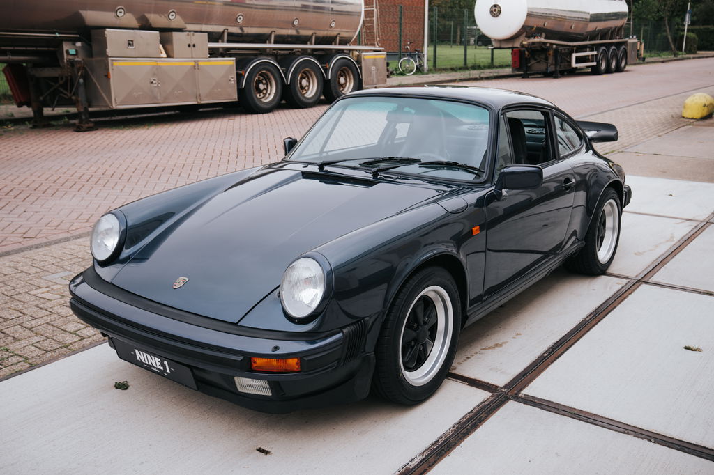 Porsche 911 Carrera 3.2