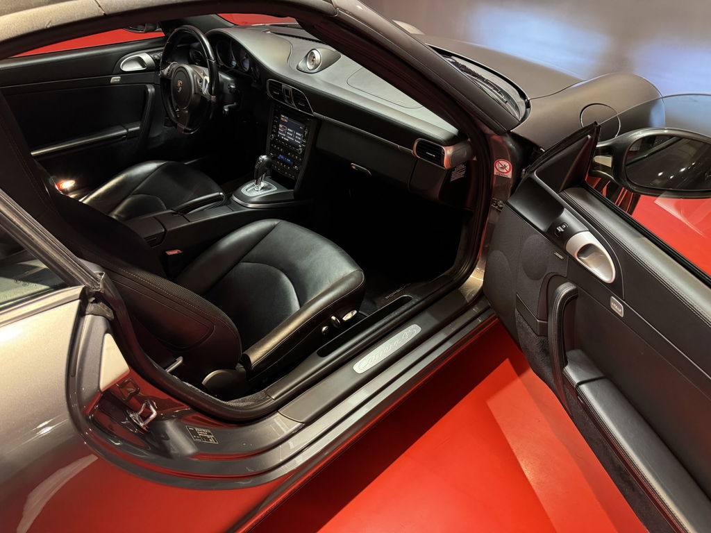 Porsche 997.2 Carrera 4S