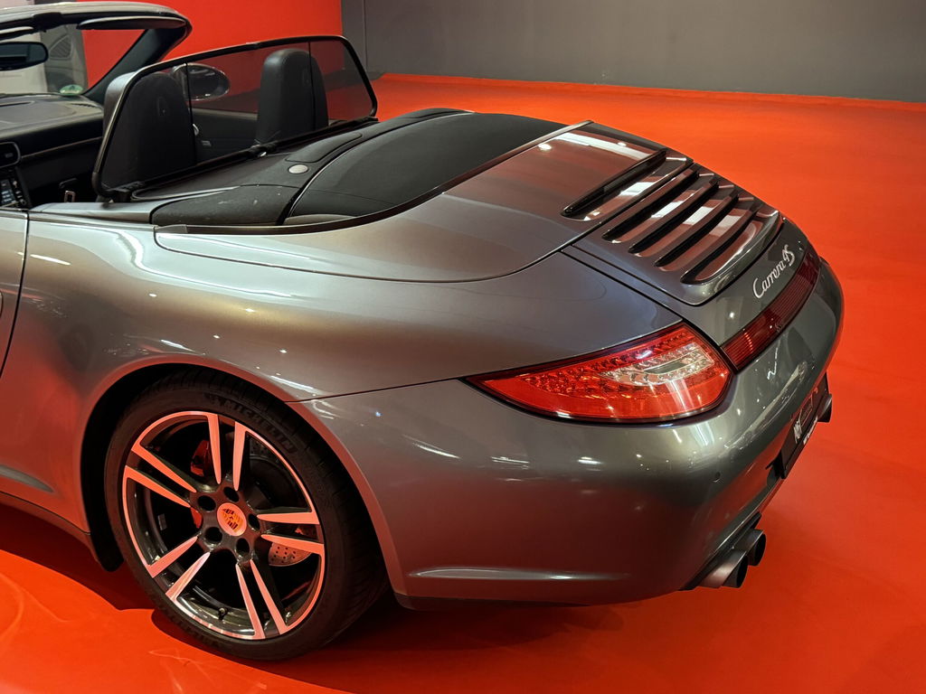 Porsche 997.2 Carrera 4S