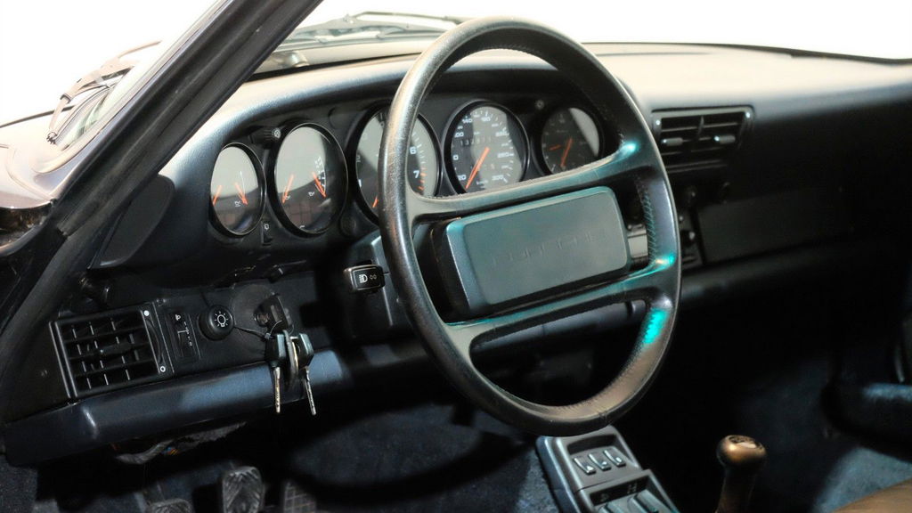 Porsche 964 Carrera 4