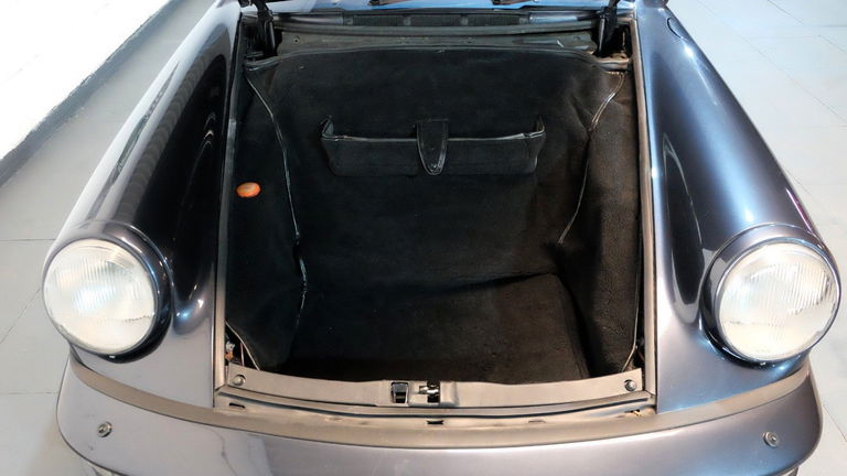 Porsche 964 Carrera 4