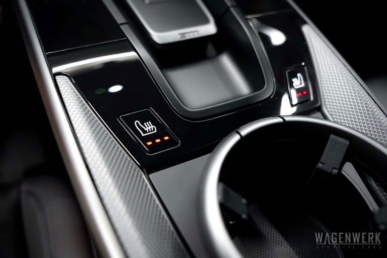 Porsche 992.2 Carrera