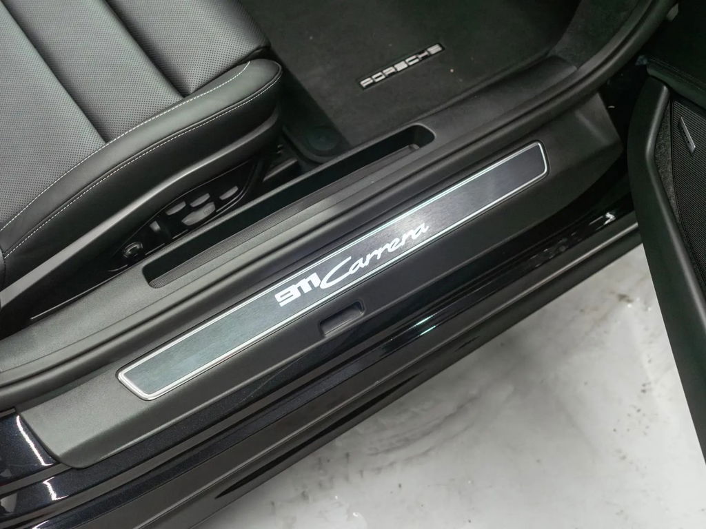 Porsche 992.2 Carrera