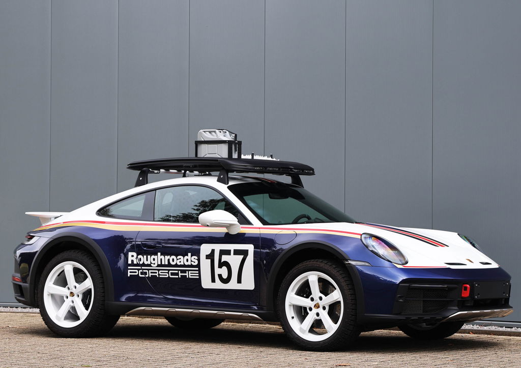Porsche 911 Dakar
