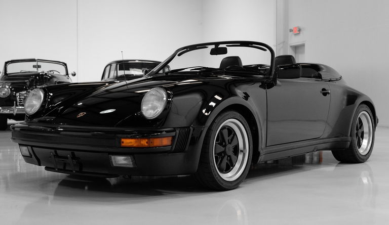 Porsche 911 Carrera 3.2 Speedster