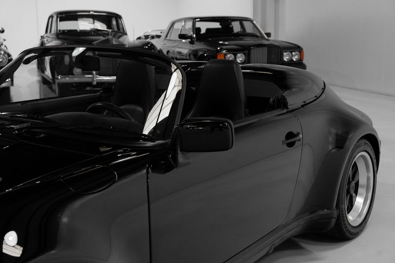 Porsche 911 Carrera 3.2 Speedster