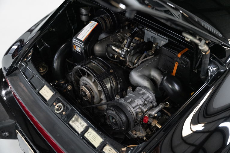 Porsche 911 Carrera 3.2 Speedster