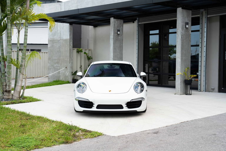 Porsche 991 Carrera