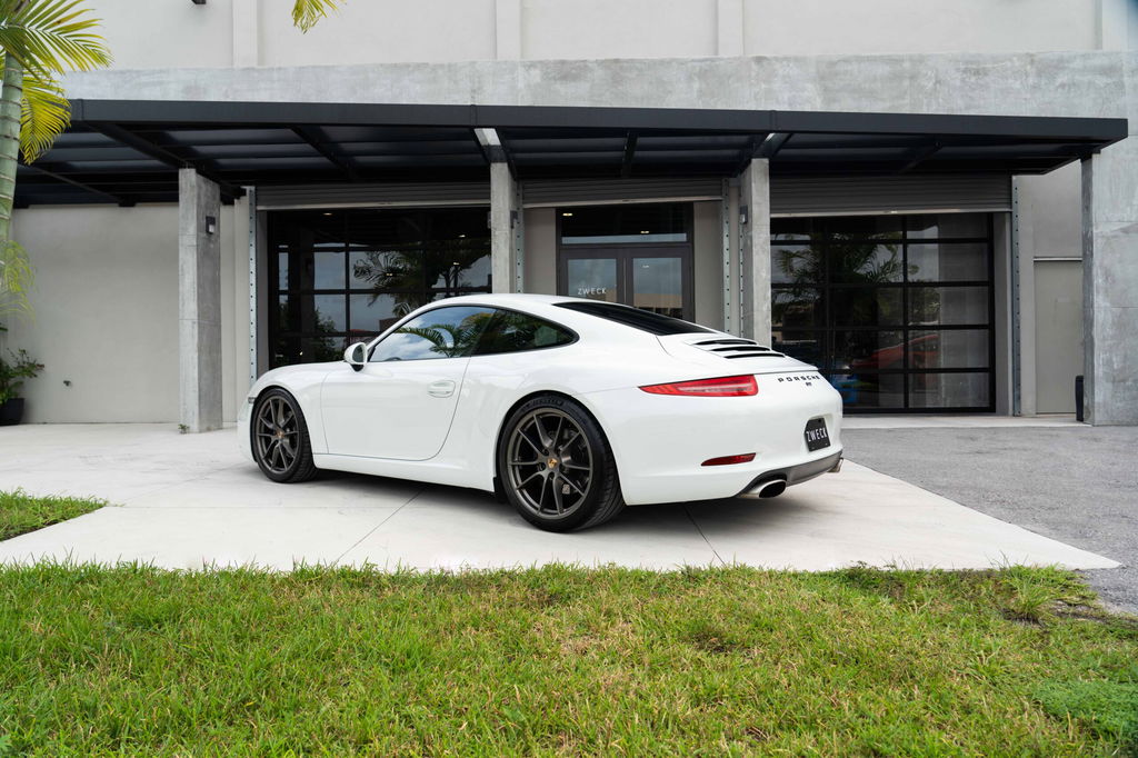 Porsche 991 Carrera