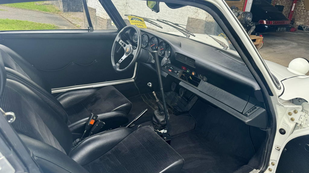 Porsche 911 Backdate