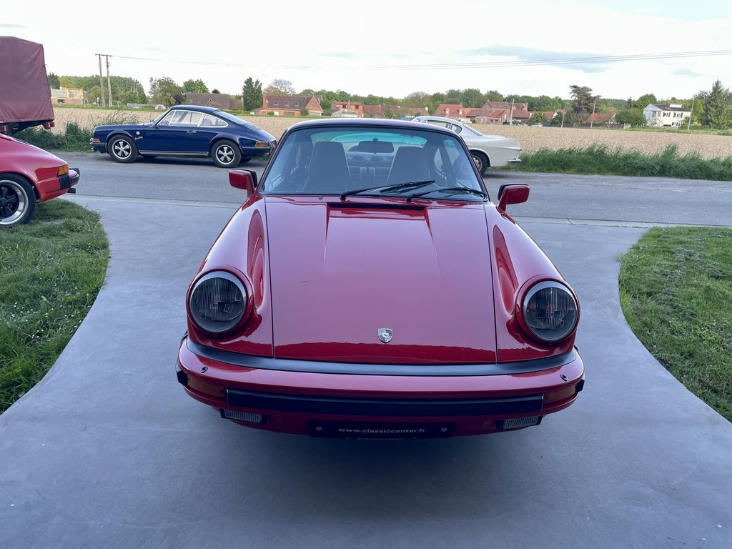 Porsche 911 Carrera 3.2
