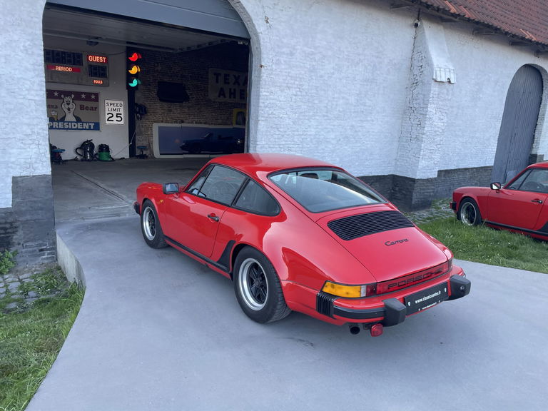 Porsche 911 Carrera 3.2