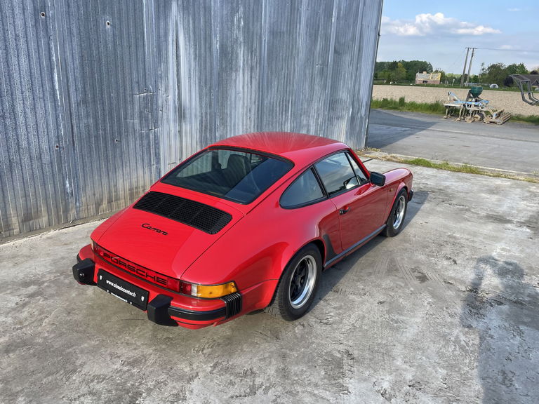 Porsche 911 Carrera 3.2
