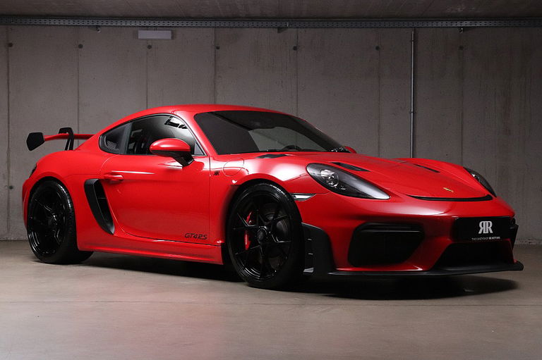 Porsche 718 Cayman GT4 RS