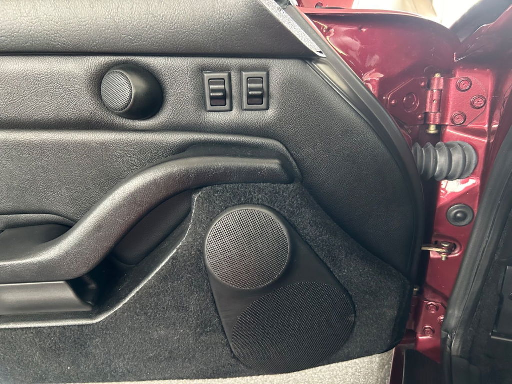 Porsche 993 Carrera 4