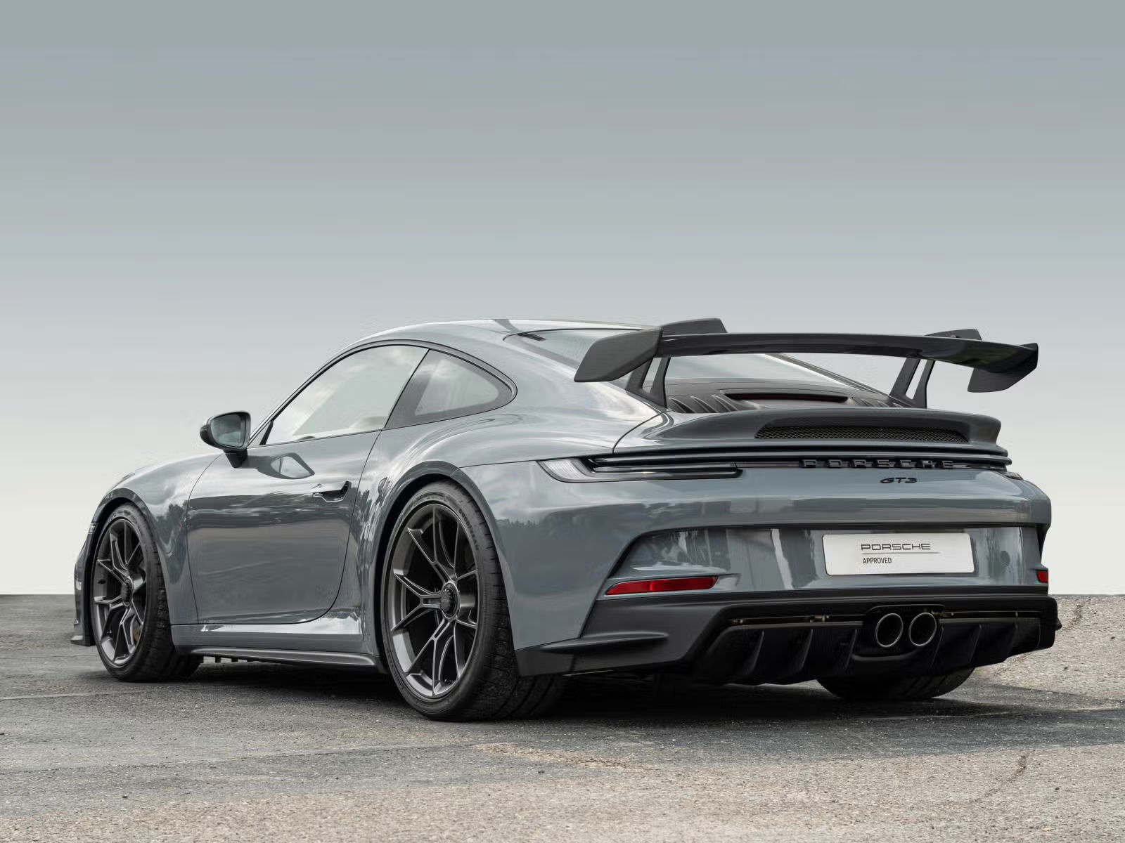 Porsche 992 GT3 2024 - elferspot.com - Marketplace for Porsche