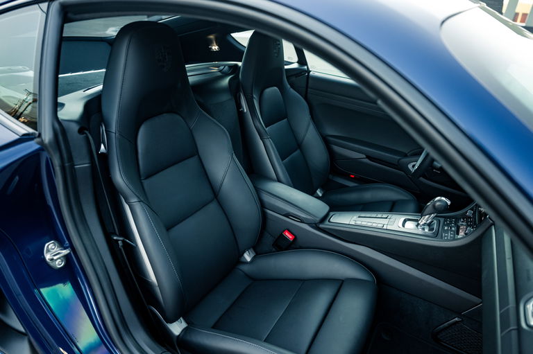 Porsche 718 Cayman GTS 4.0