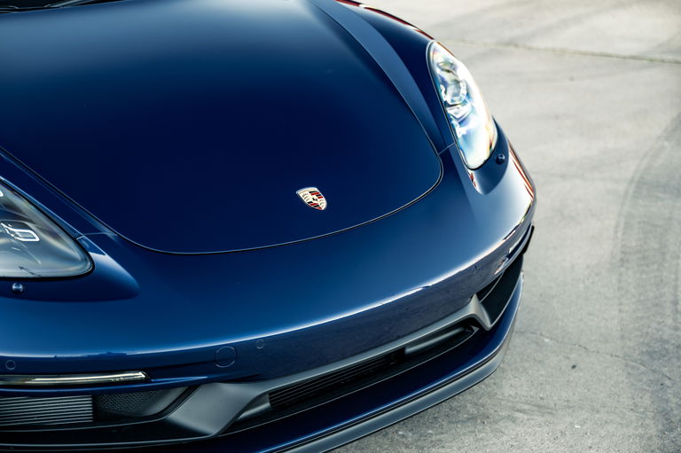 Porsche 718 Cayman GTS 4.0