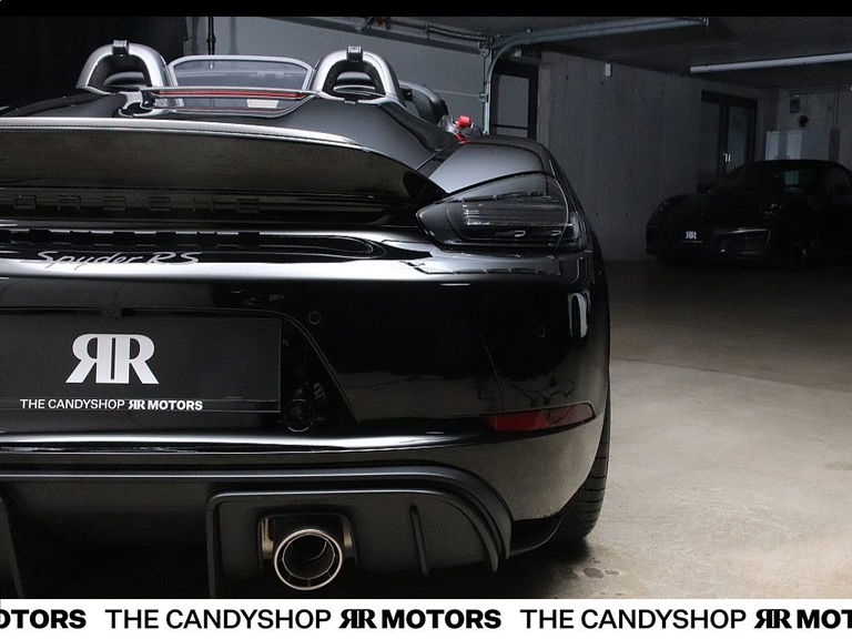 Porsche 718 Spyder RS