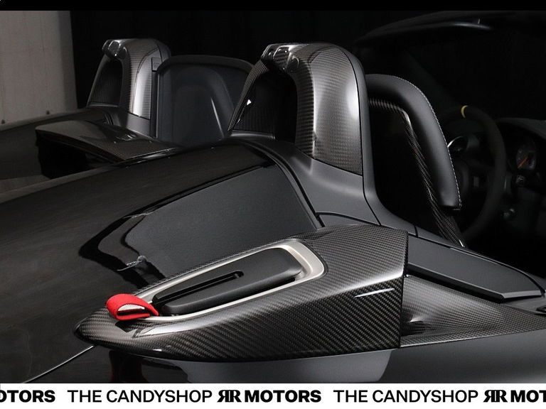 Porsche 718 Spyder RS