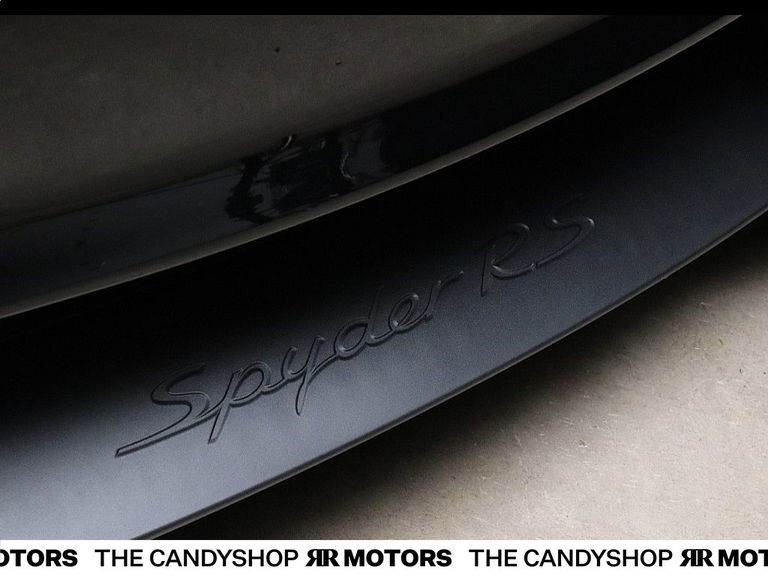 Porsche 718 Spyder RS