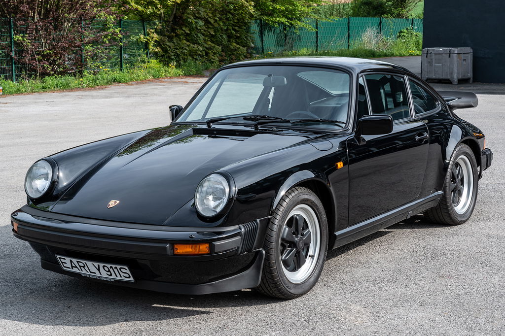 Porsche 911 Carrera 3.2 Clubsport