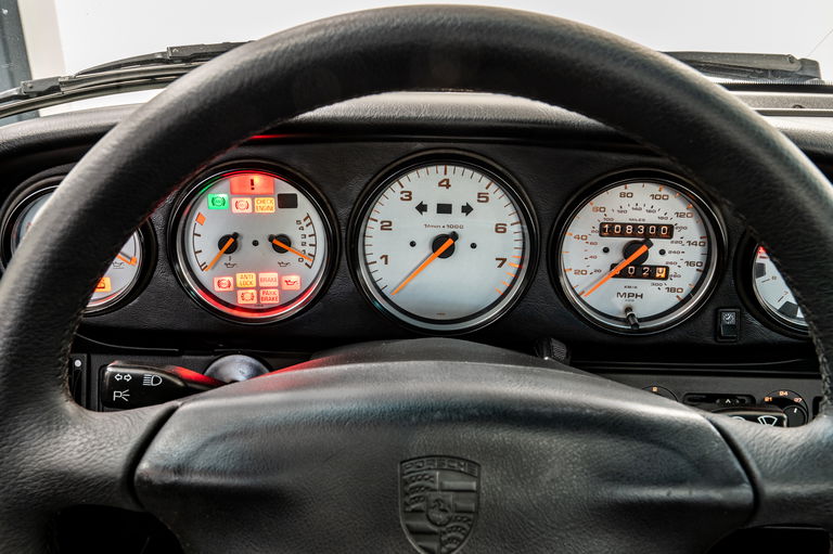 Porsche 993 Carrera 4S