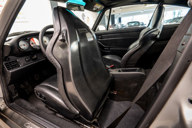 Porsche 993 Carrera 4S