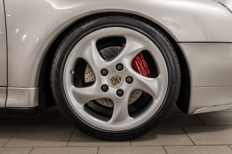 Porsche 993 Carrera 4S